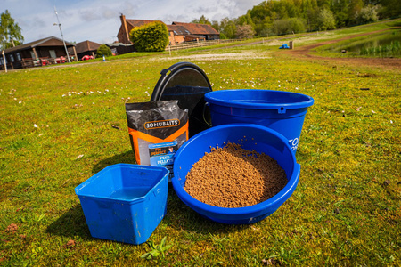 Wiadro z pokrywą Preston Bucket Set - 13L